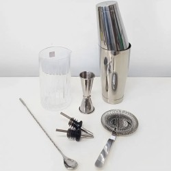 Kit Barman Dietro al...